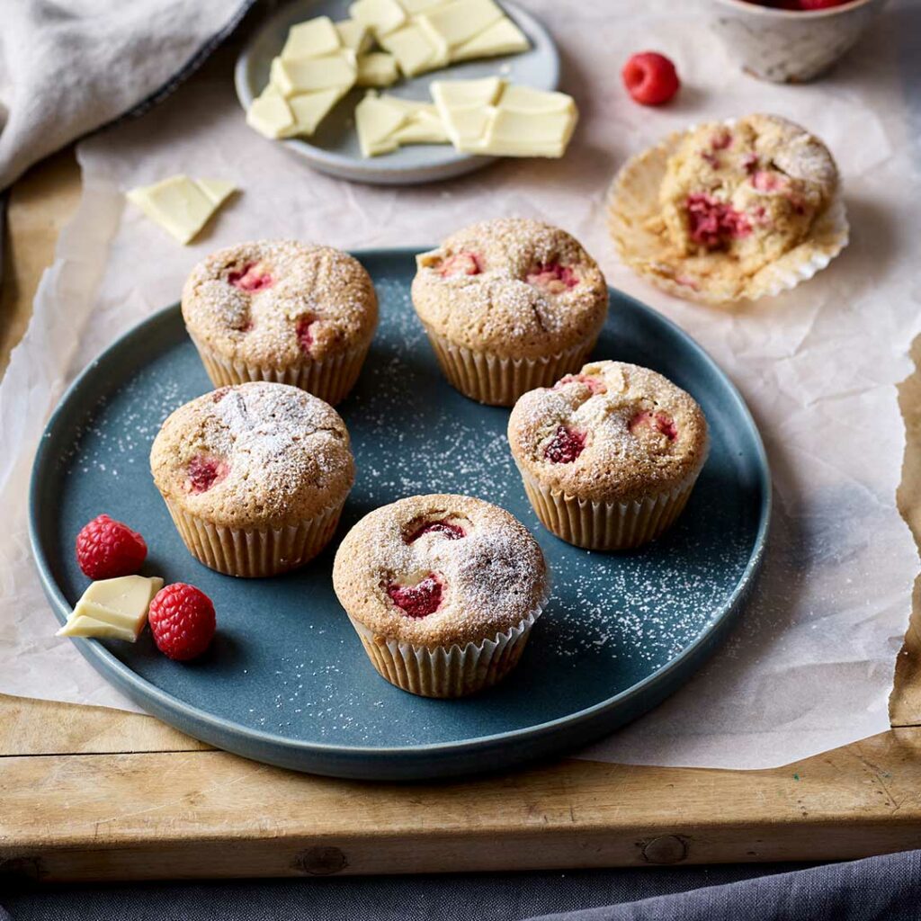 Raspberry And White Chocolate Cupcake Muffins Recipe