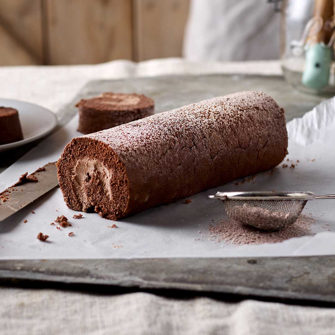 Mint Chip Cake Roll - Crazy for Crust