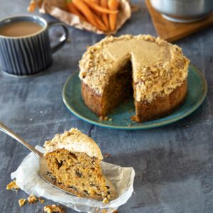 Wholemeal Carrot Cake | Doves Farm | Organic Flours & Food