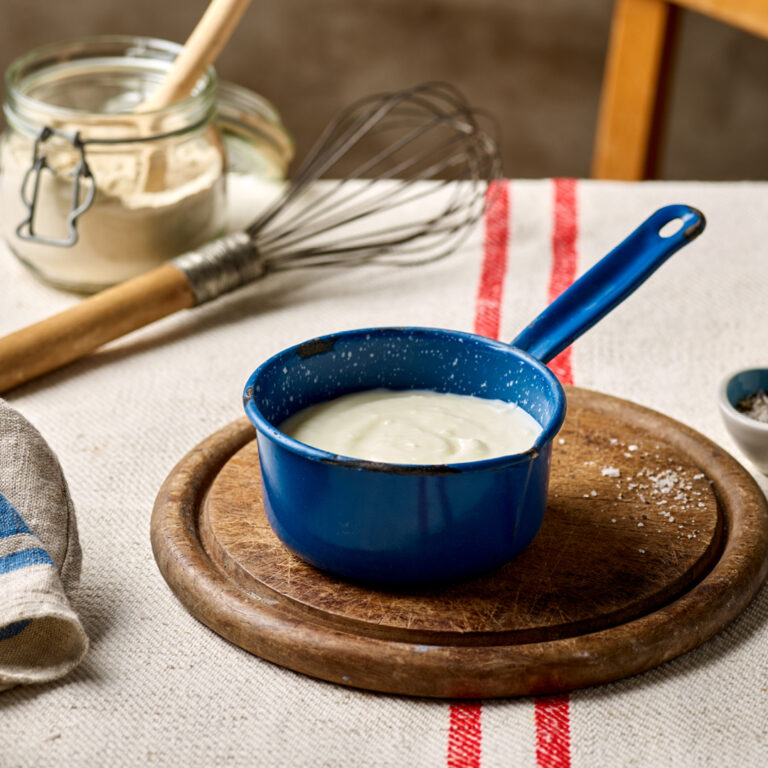 How To Make A White Sauce With Cornflour